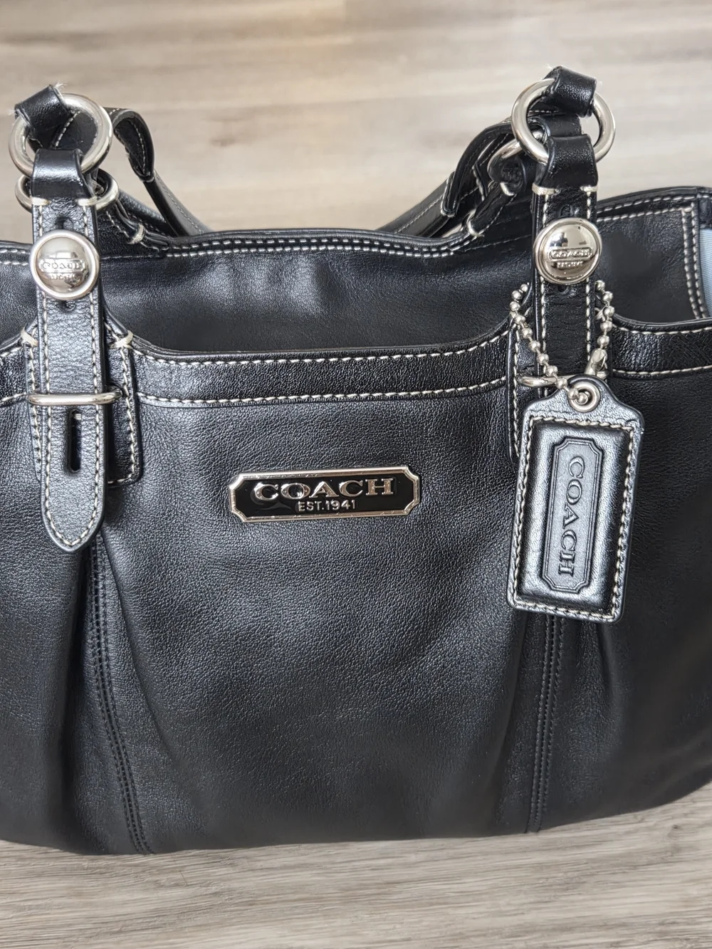 Y2K Coach Gallery East West Tote F15147 Black Leather Multi Pocket Work Bag.